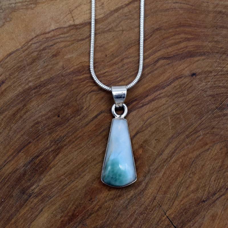 Monolith Anhänger Türkis in Silber Eingefasst von AurelieHandicrafts
