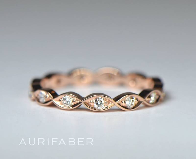 stapelbare Rosé Gold Trauring. Üppige Rot Band. Blatt-Ähnlichen Design. Natürliche Diamant-Ring. Art Deco Ring. Floral Ring von AurifaberJewellery