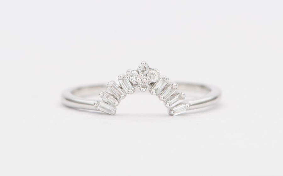 Diamant-Baguette-Kronenring Extra Diamanten 14K Gold Hochzeitsband Tiara Stapelringe Nesting Verlobungsringenhancer Schutz Geschenk Ad1348 von AuroraDesigner