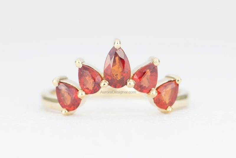 Orange Saphir Ring Teardrop Birnenform 14K Gold Wedding Band Kurve Krone Einzigartige Guardenhancer Stapelringe Birthstone Ad1456Os von AuroraDesigner