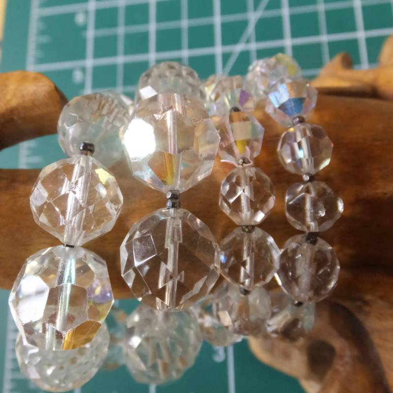 Feuerpolierte Kristallperlenkette von AurorasGemstones