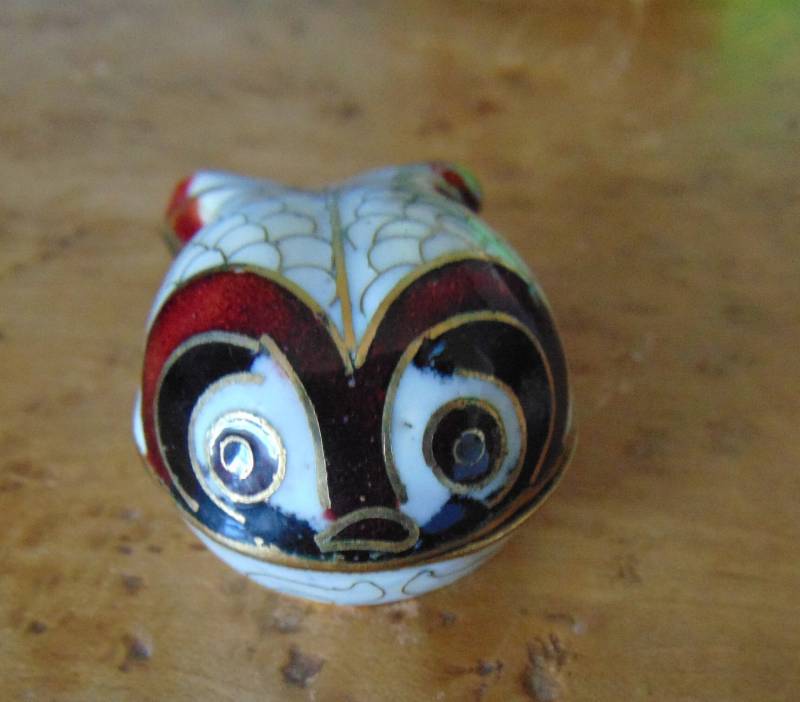 Komplizierte Detaillierte Cloisonne Eule Pillendose von AurorasGemstones