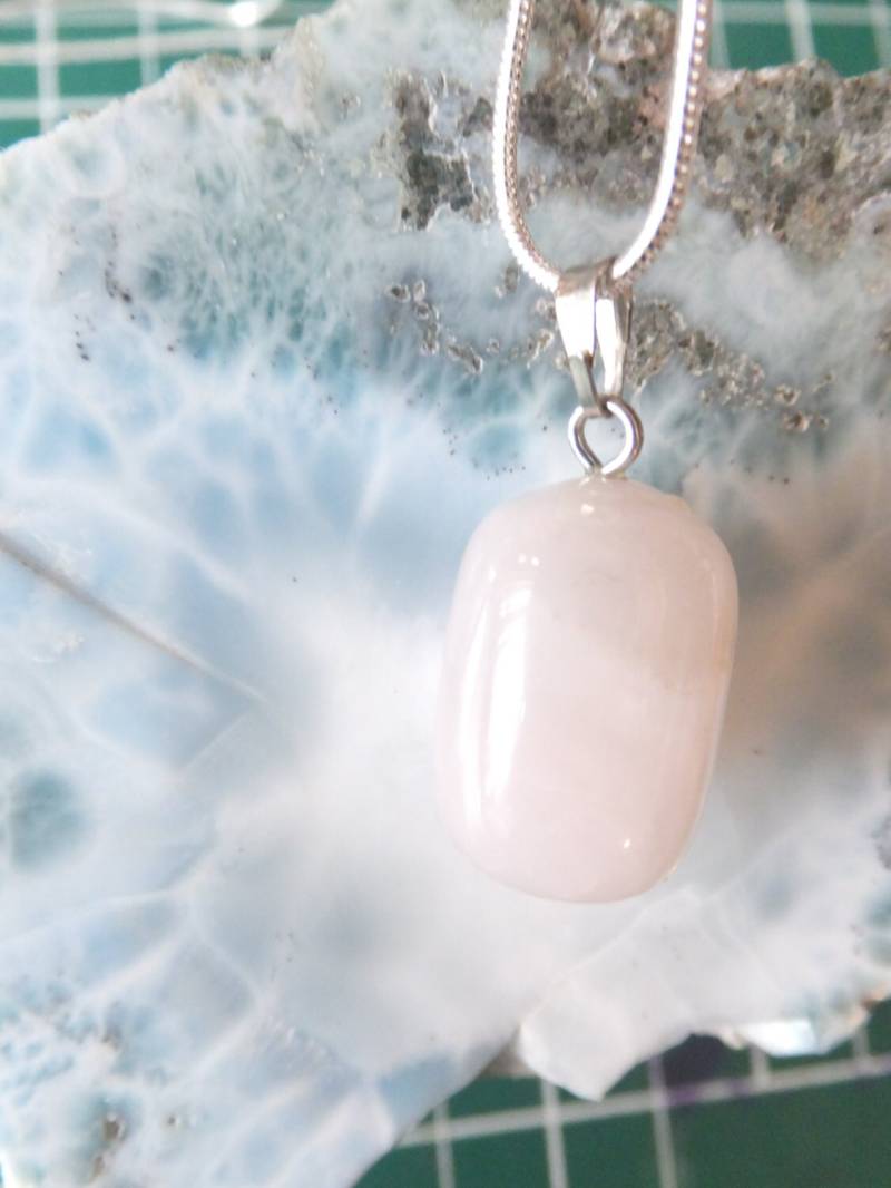 Rosenquarz Und Sterling Silber Halskette Mit 30 Inch Kette von AurorasGemstones