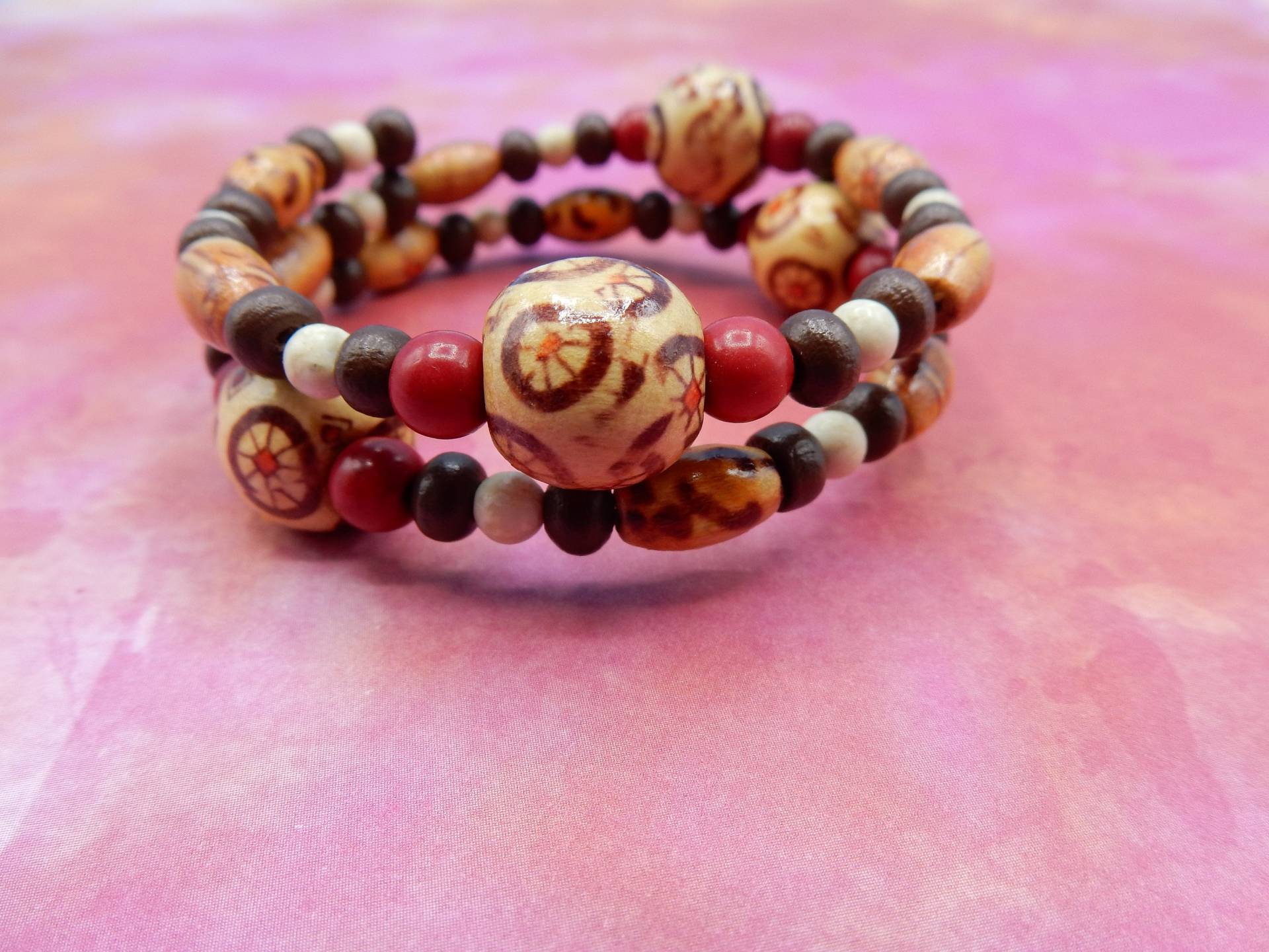 Armband Memory Draht Holz Perlen von AurosCrafts