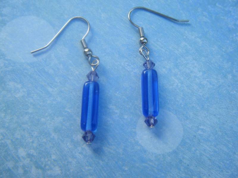 Blau Und Lila Perlen Ohrringe von AurosCrafts