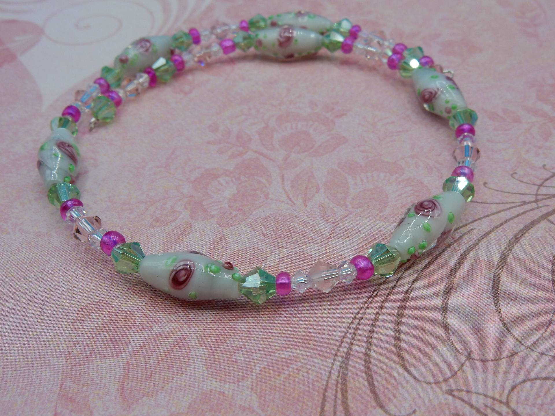 Blume Lampwork Glas Kristall Halskette Halsband Weiß Rosa Grün Blume Lampwork Glas Kristall Halskette Halsband Weiß Rosa Grün von AurosCrafts