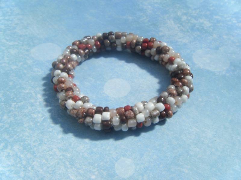 Erde Ton Samen Perle Gehäkelt Armband Erde Ton Samen Perle Gehäkelt Armband von AurosCrafts