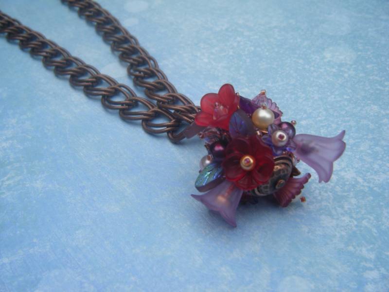 Frühling Blume Anhänger Halskette Frühling Blume Anhänger Halskette von AurosCrafts