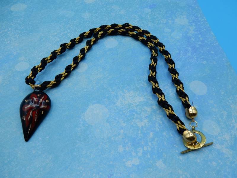 Halskette Lampe Arbeit Glas Und Kumihimo Rot Schwarz Gold Halskette Lampe Arbeit Glas Und Kumihimo Rot Schwarz Gold von AurosCrafts
