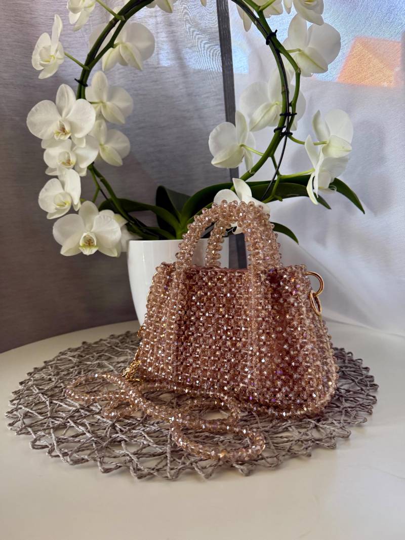Champagnerfarbene Handtasche Auch Kristallperlen Mit Abnehmbaren Riemen - Handgefertigt Und Elegant von AurumAndPearl