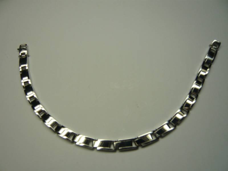 Handgefertigtes Stabarmband Aus 18 Karat Weißgold von AurumGioielli