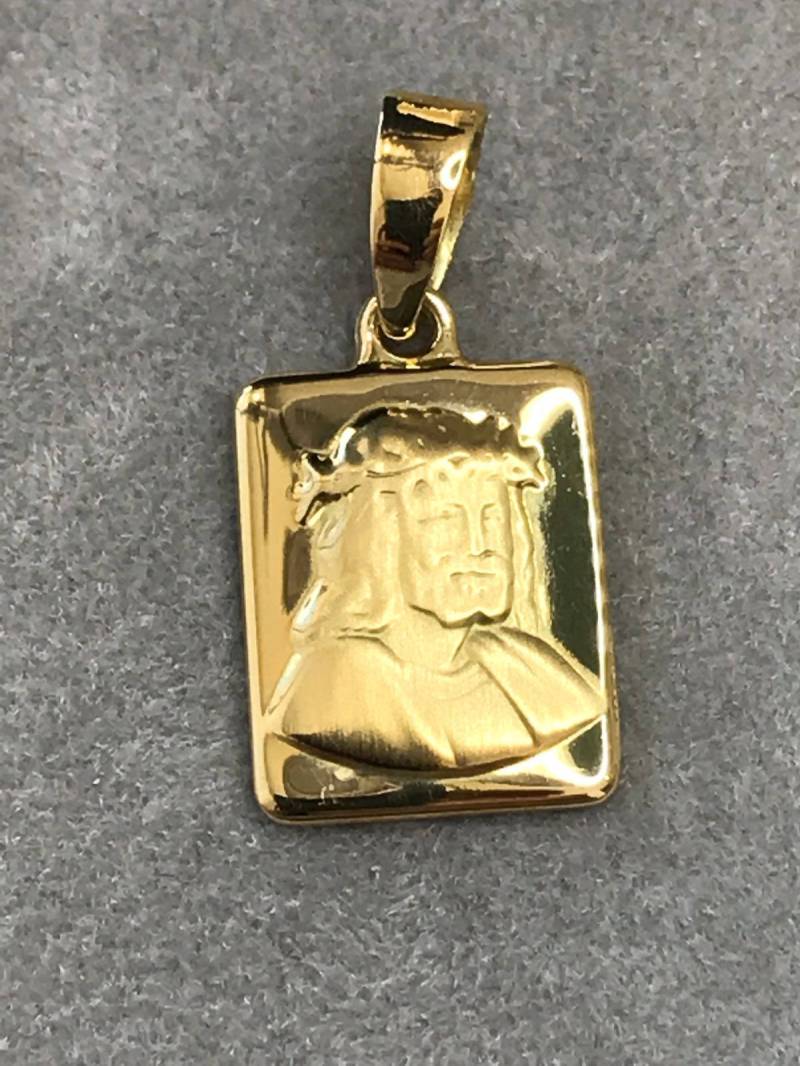 Kreuz Aus 18 Karat Gelbgold Mit Christus von AurumGioielli