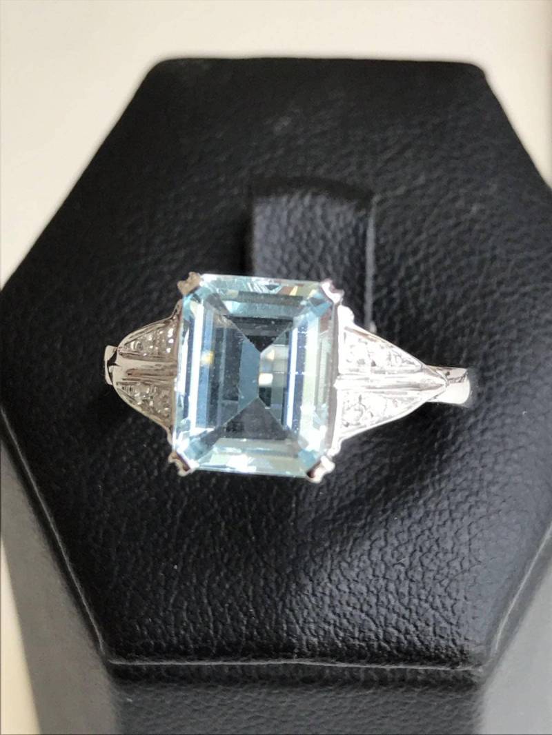 Ring Aus 18 K Weißgold Mit Meerwasser Und Natürlichen Diamanten von AurumGioielli