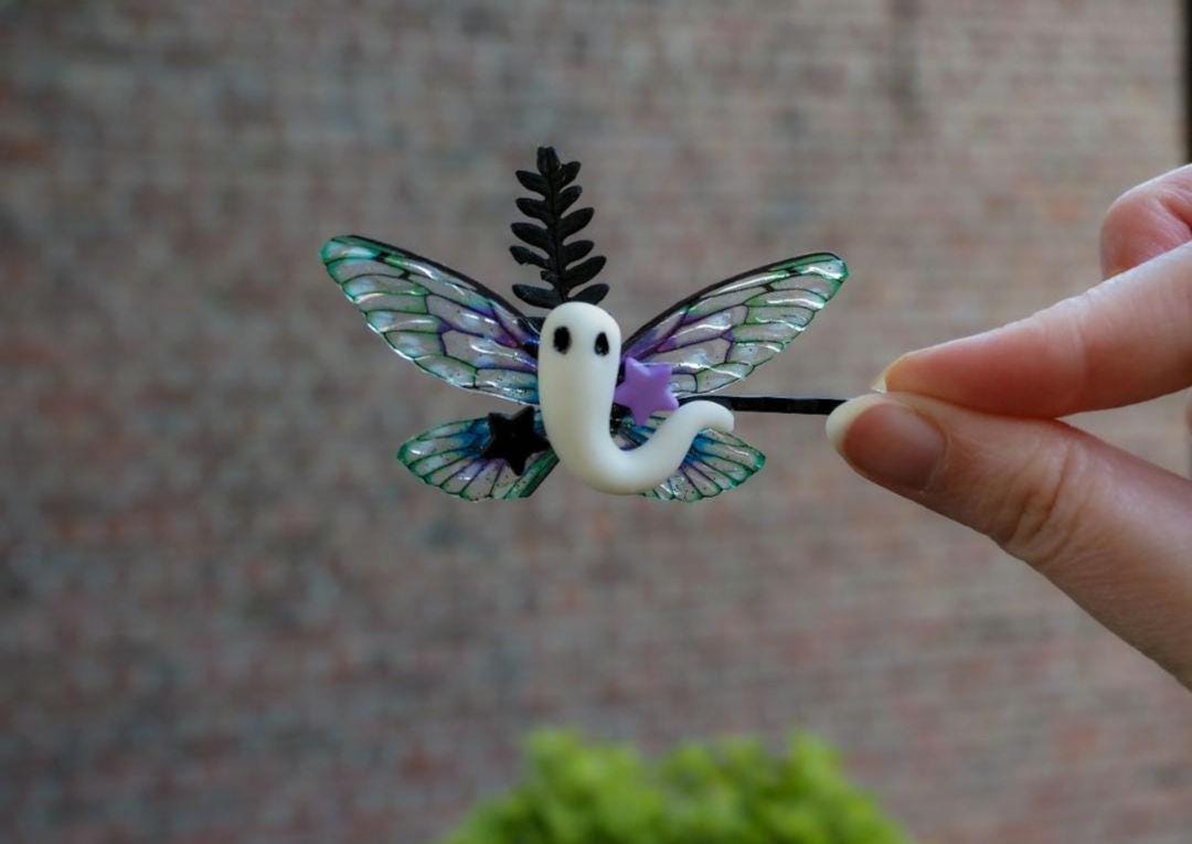 Ghosty Hairpin - Kelpie Wings von AusgefuchstArt