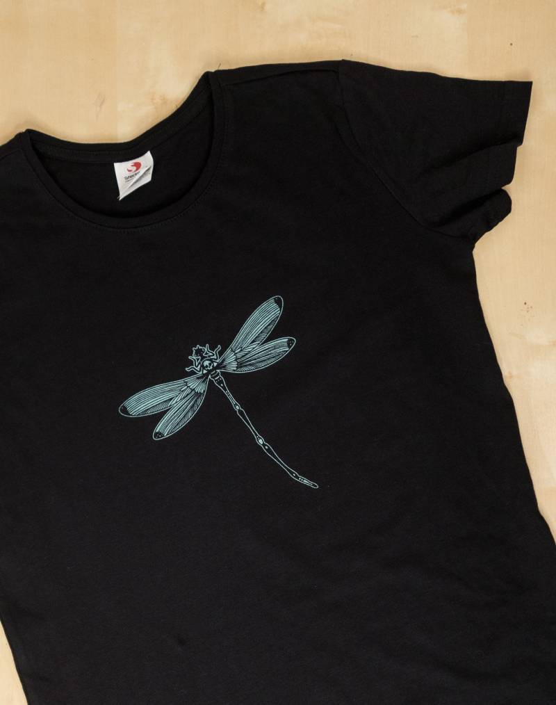 Dragonfly Shirt - Insect Print Steampunk Minimalist Handmade Woman Clothing Special Smooth Print von AussenseiterDesignz