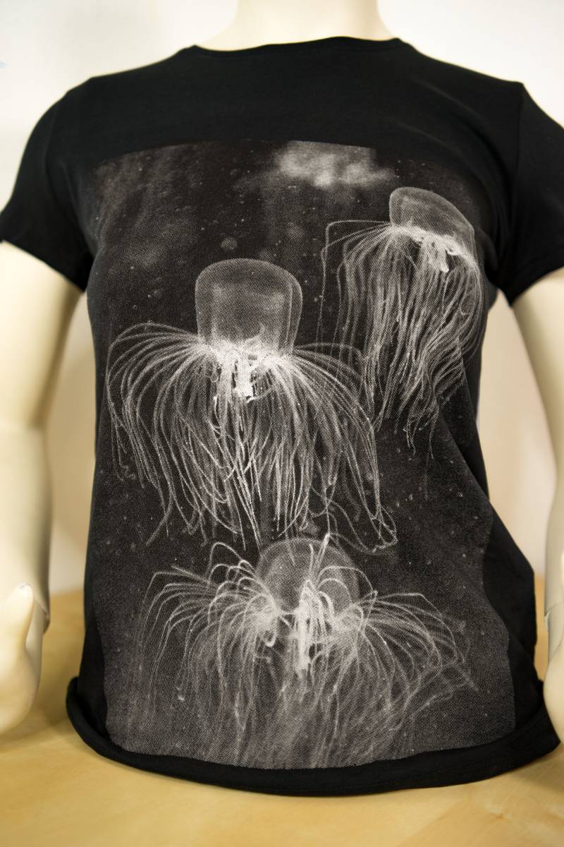 Jellyfish Shirt - Nautical Steampunk- Diver Handmade Ladies Fit Special Smooth Print Valentines Gift For Her von AussenseiterDesignz