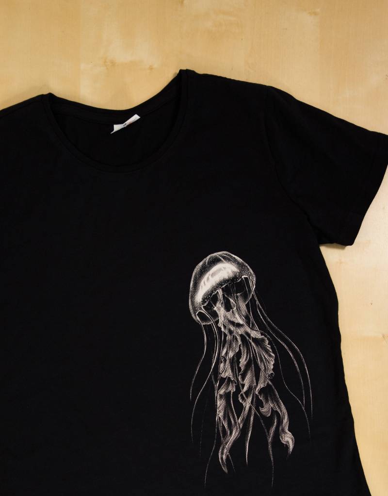 Jellyfish Skull - Woman Shirt Nautical Steampunk- Diver Handmade Gift For Her Special Smooth Print For von AussenseiterDesignz