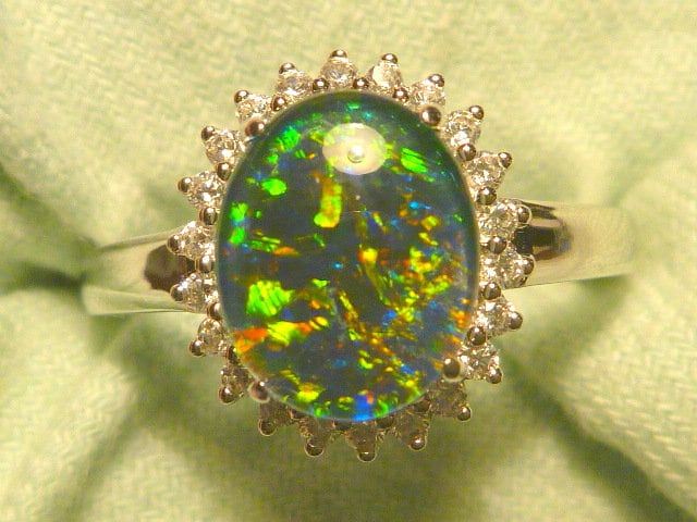 Damen Opal Ring Sterling Silber 925 & Cz, 10x8 Mm Oval Form Triplet. Artikel 180316 von AussieGemOpals