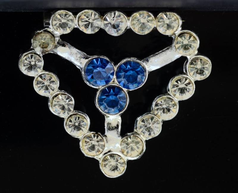 Auffallende Vintage 60Er Jahre Strass Muttertag Herz Blau Und Klare Moderne Brosche Oder Pin Auffallende Vintage 60Er Jahre Strass Muttertag Herz Blau Und Klare Moderne Brosche Oder Pin von AussieMagic