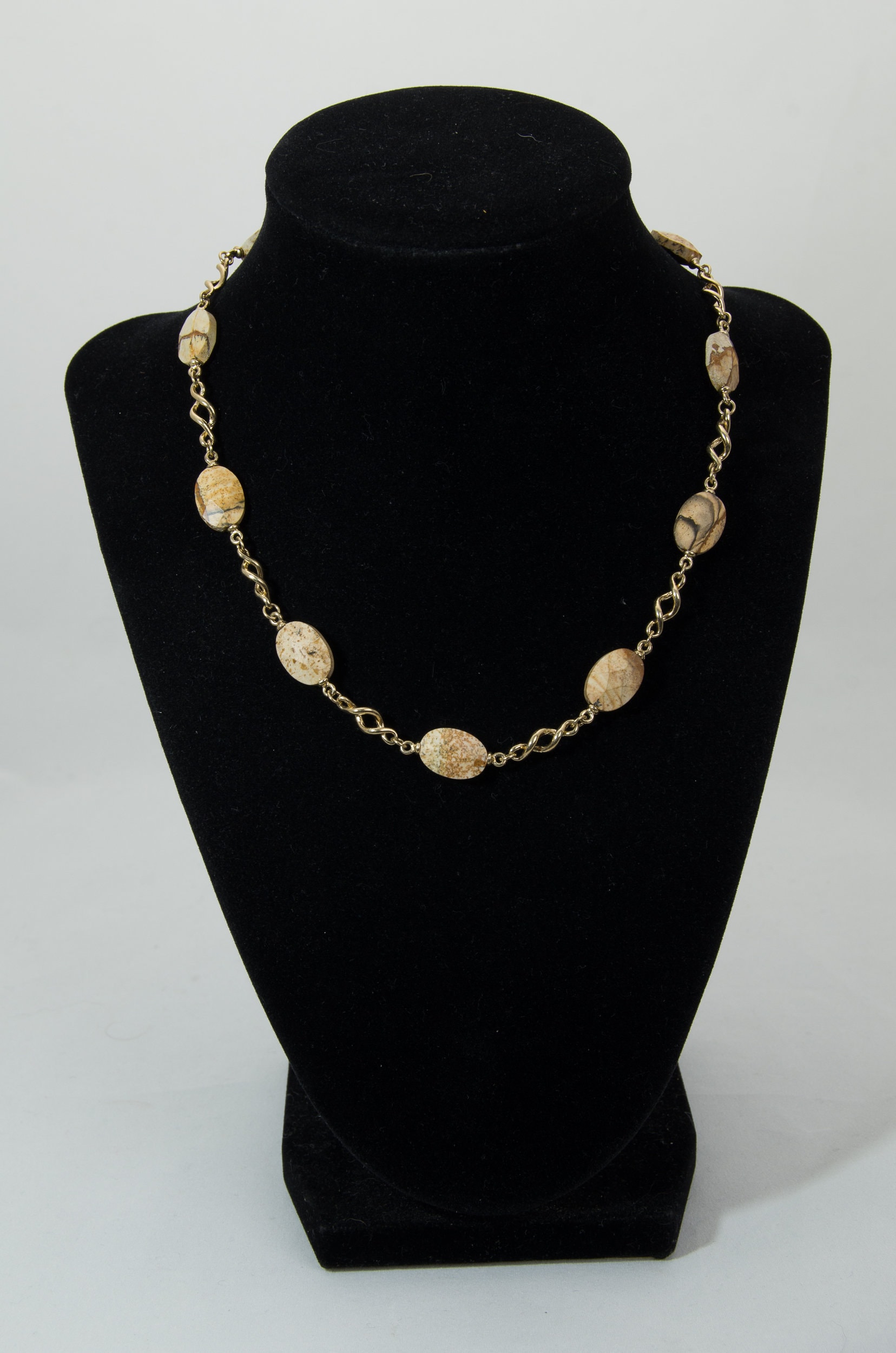 Vintage 1960 Monet Marmor Halskette Mit Maker Tag von AussieMagic