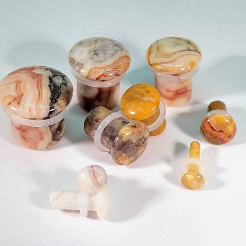 Crazy Lace Achat Stein Plugs Single Flare Gestreckter Ohrschmuck von AustinPlugAndTunnel