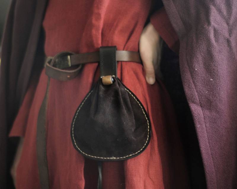 Gürteltasche "Amsterdam', Mittelalterliche Wildleder Geldbörse von Autaris