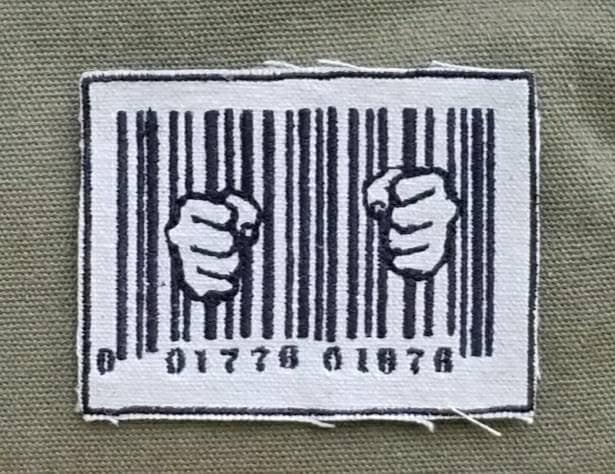 Handmade Gestickter Bar Code Prisoner Upcycled Canvas Patch Zum Aufbügeln Handmade Gestickter Bar Code Prisoner Upcycled Canvas Patch Zum Aufbügeln von AuthenticEmbroidery