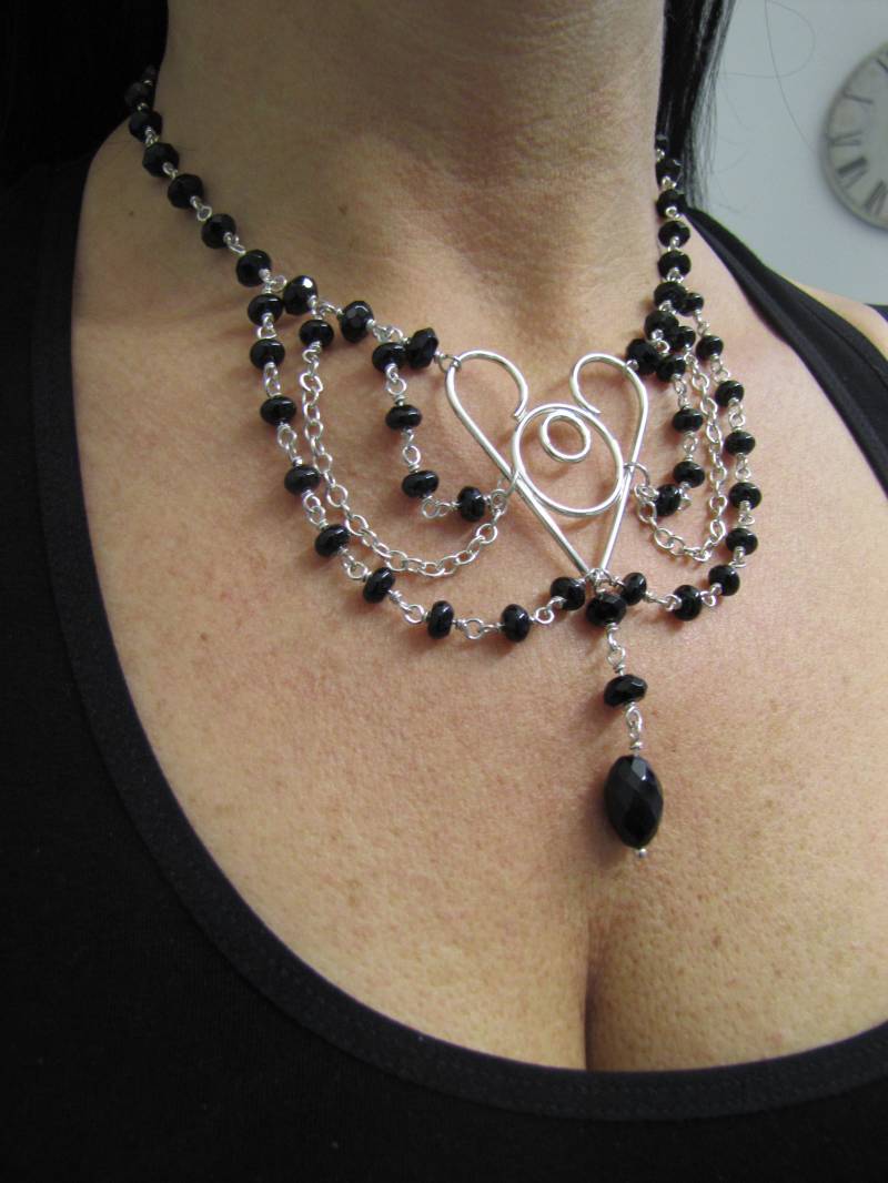 Onyx Necklace, Medieval Necklace, Experience The Ultimate Elegance With Our Handcrafted Silver Onyx Gothic Necklace von AuthierSusanne