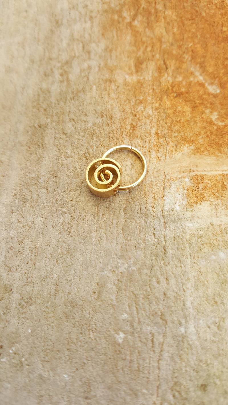 Spiral Nose Ring, Septum Nose Ring, Experience The Ultimate Elegance With Our Handmade Solid Gold Piercing von AuthierSusanne