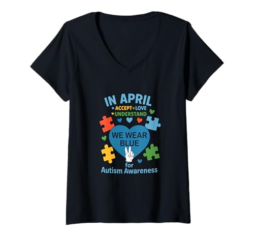 Damen Im April tragen wir blaues Puzzle Herz Autismus Bewusstsein T-Shirt mit V-Ausschnitt von Autism Awareness April Blue Puzzle Heart