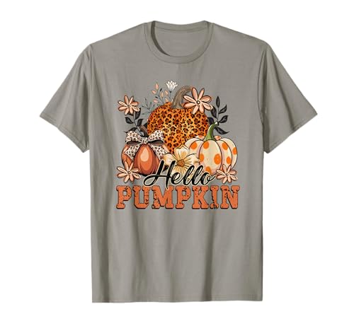 Autumn Hello Pumpkin Design. Woman Fall T-Shirt von Autumn Family Fall Casual Outfits.
