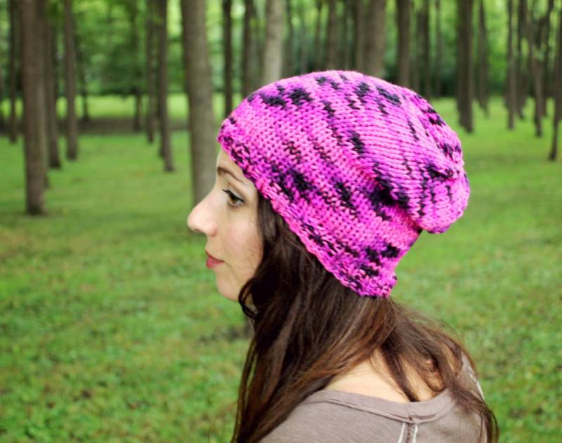 Rosa Hut Erwachsene Knit Beanie Womens Gestrickte Hüte Handgemachte Mütze Slouchy Schädel Häkeln Zubehör Herbst Mode Stricken Geschenke Hot Pink von AutumnAndAmber