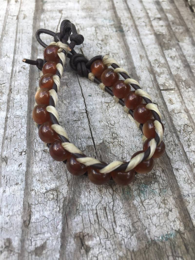 Perlenarmband Im Boho-stil Mit Gratis Kordelbeutel Glasperlenarmband, Lederarmbänder, Glasperlen-Wickelarmband von AutumnDawnChicago