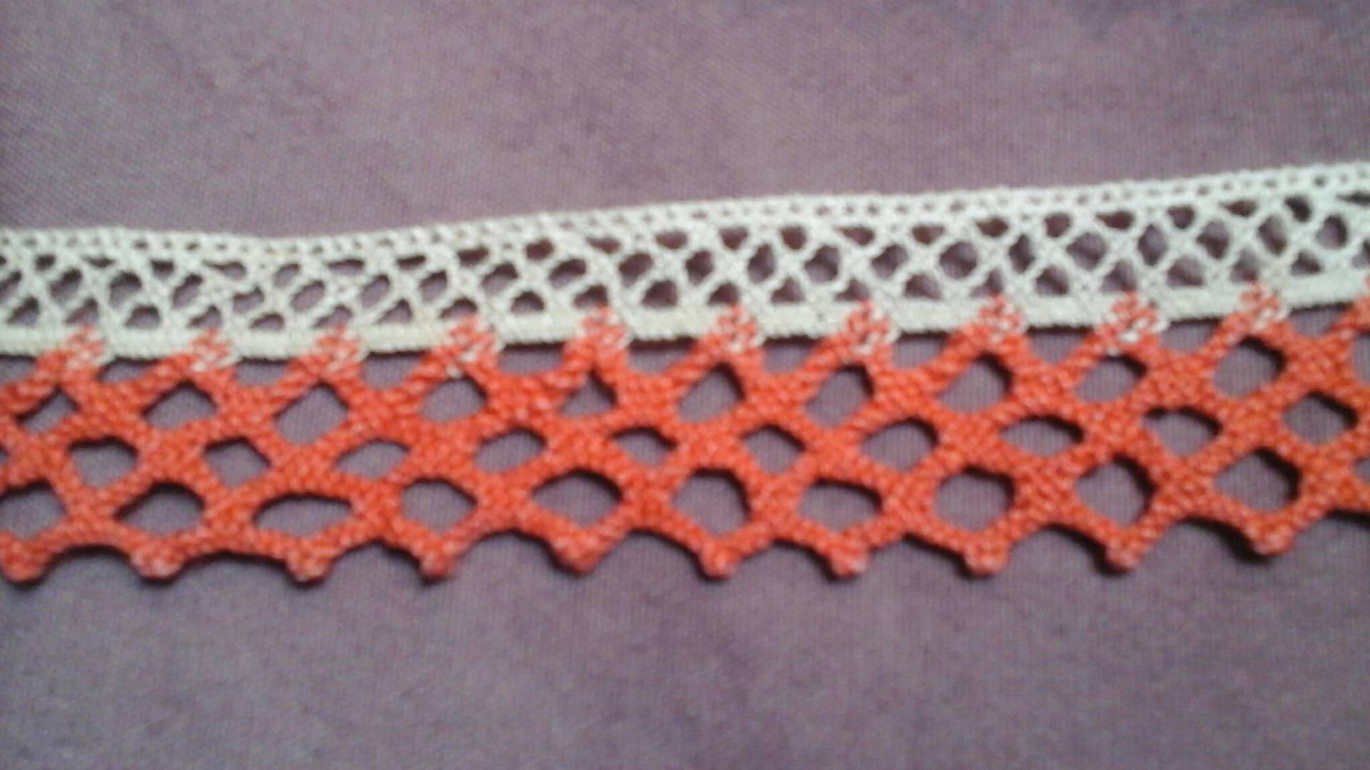 Sehr Hübsche Alte Spitze in Beige Und Koralle Rote Baumwolle Verkauft Pro Meter Misst 3cm Breit Sehr Hübsche Alte Spitze in Beige Und Koralle Rote Baumwolle Verkauft Pro Meter Misst 3cm Breit von AuxVieillesDentelles