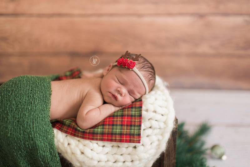 Baby Weihnachtsstirnband - Newborn Holiday Bow Geweih Stirnband von AvaBowtiquee
