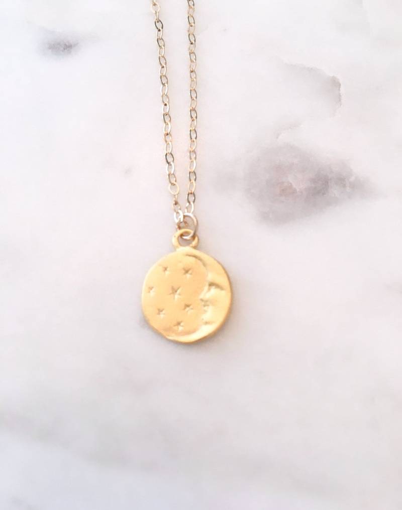 Zierliche Mond & Sterne Kette Gold Vermeil Plättchen, 14K Filled Kette von AvaHopeDesigns