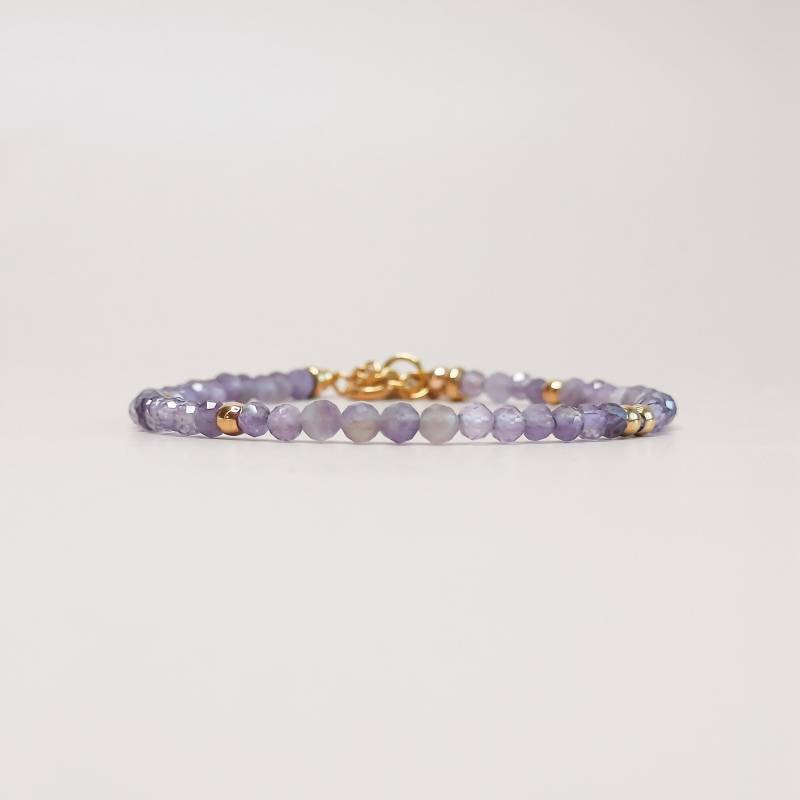 Ava & Imber | Funkelndes Amethyst-Armband Lila Edelstein-Armband 3 Mm Facettiertes Flieder Ava & Imber | Funkelndes Amethyst-Armband Lila Edelstein-Armband 3 Mm Facettiertes Flieder von AvaandImber