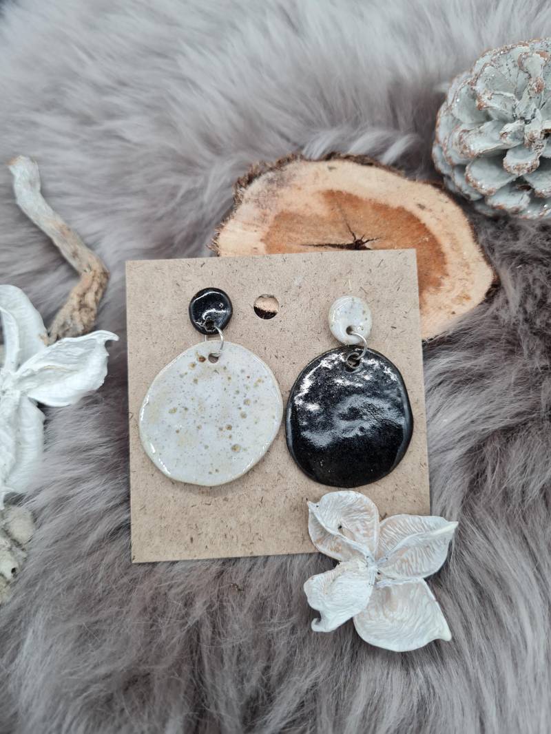 Handgemachte Keramik-Ohrringe Mit Silberanhänger - Einzigartige Unikate von AvalonKeramik