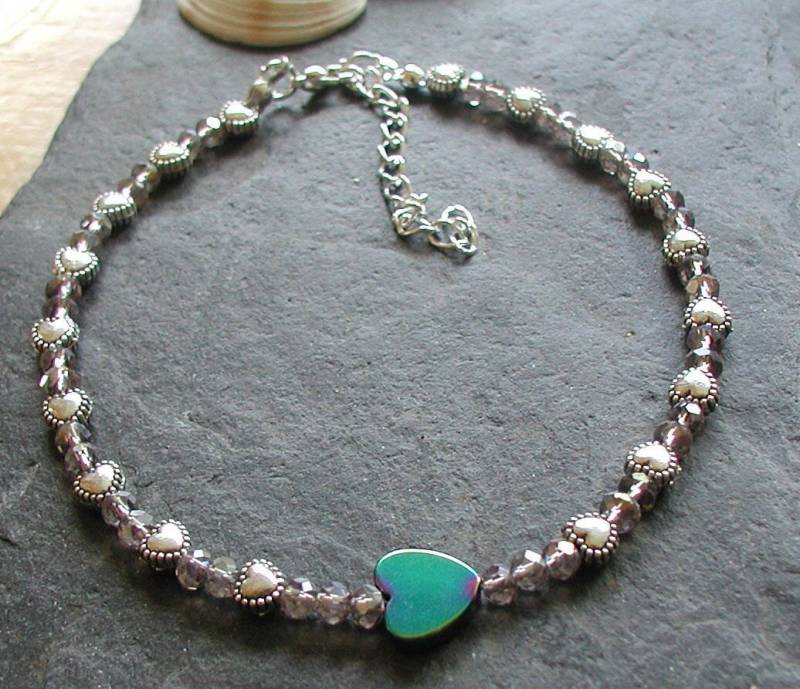 Funkelnde Kristall Perlen Regenbogen Hämatit Herz Herzen Knöchel Armband Boho Hippie von AvalonSunsetDesigns