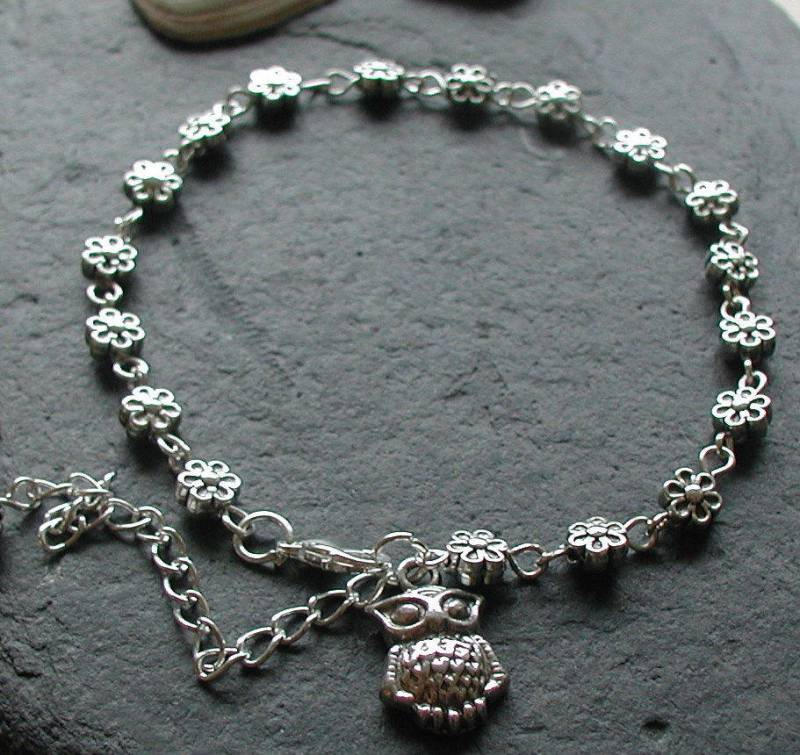 Silbertönen Daisy-Chain Blumen Eule Charme Fußkettchen Knöchel Armband Hippie Boho von AvalonSunsetDesigns