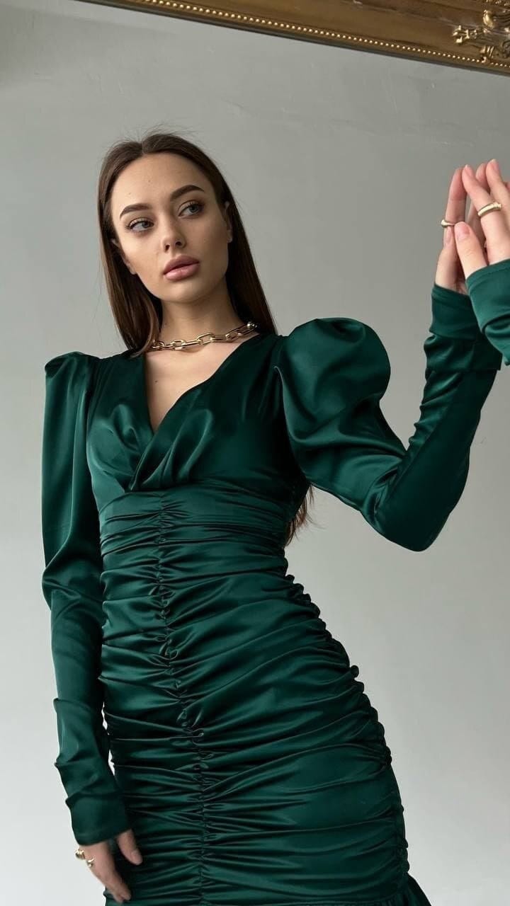 Smaragdgrünes Kleid, Seidenkleid, Brautjungfernkleid, Langarm Kurzes Kleid von AvantArtStudio