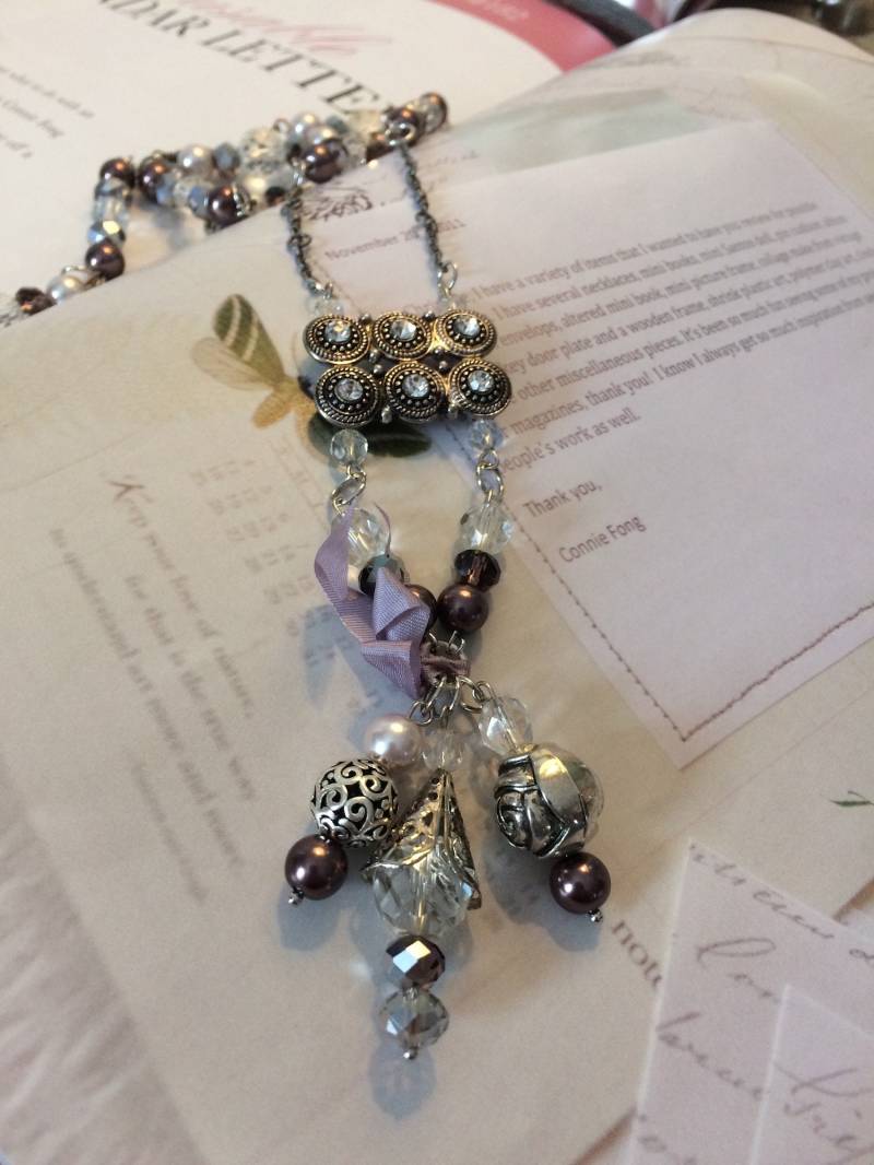 Wiederverwendete Perlenkette - Vintage Art 52 cm Wiederverwendete Perlenkette - Vintage Art 52 cm von AvantCarde