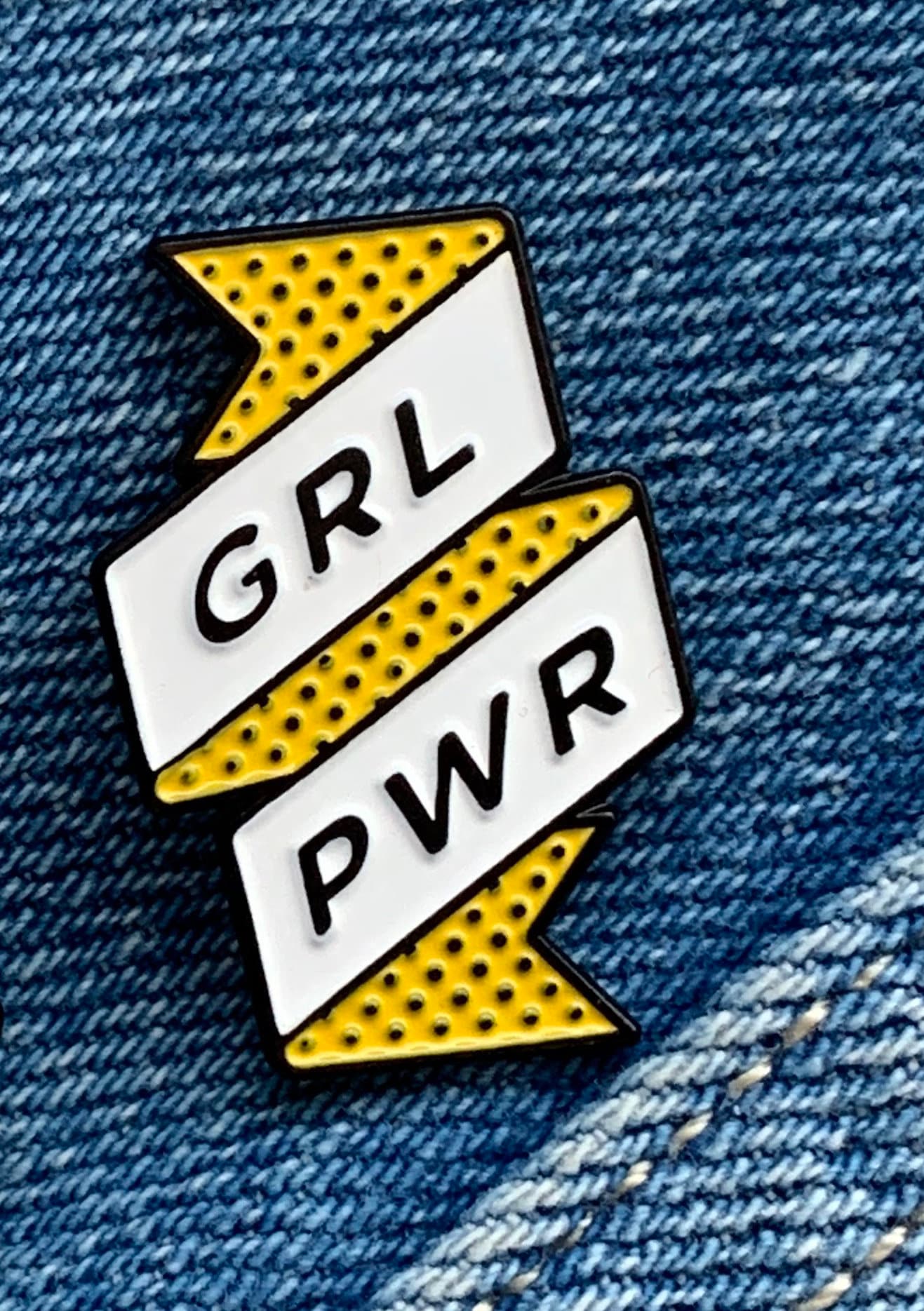 Grl Pwr Emaille Pin, Ein Großartiges Geschenk Für Starke Frauen von AvasGlitterGirls