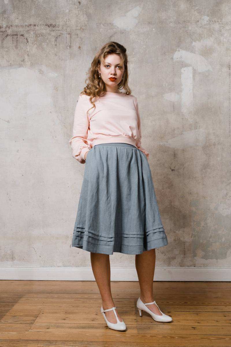 Crop Top "Fluffy" | Sweatshirt von AveevABoutique