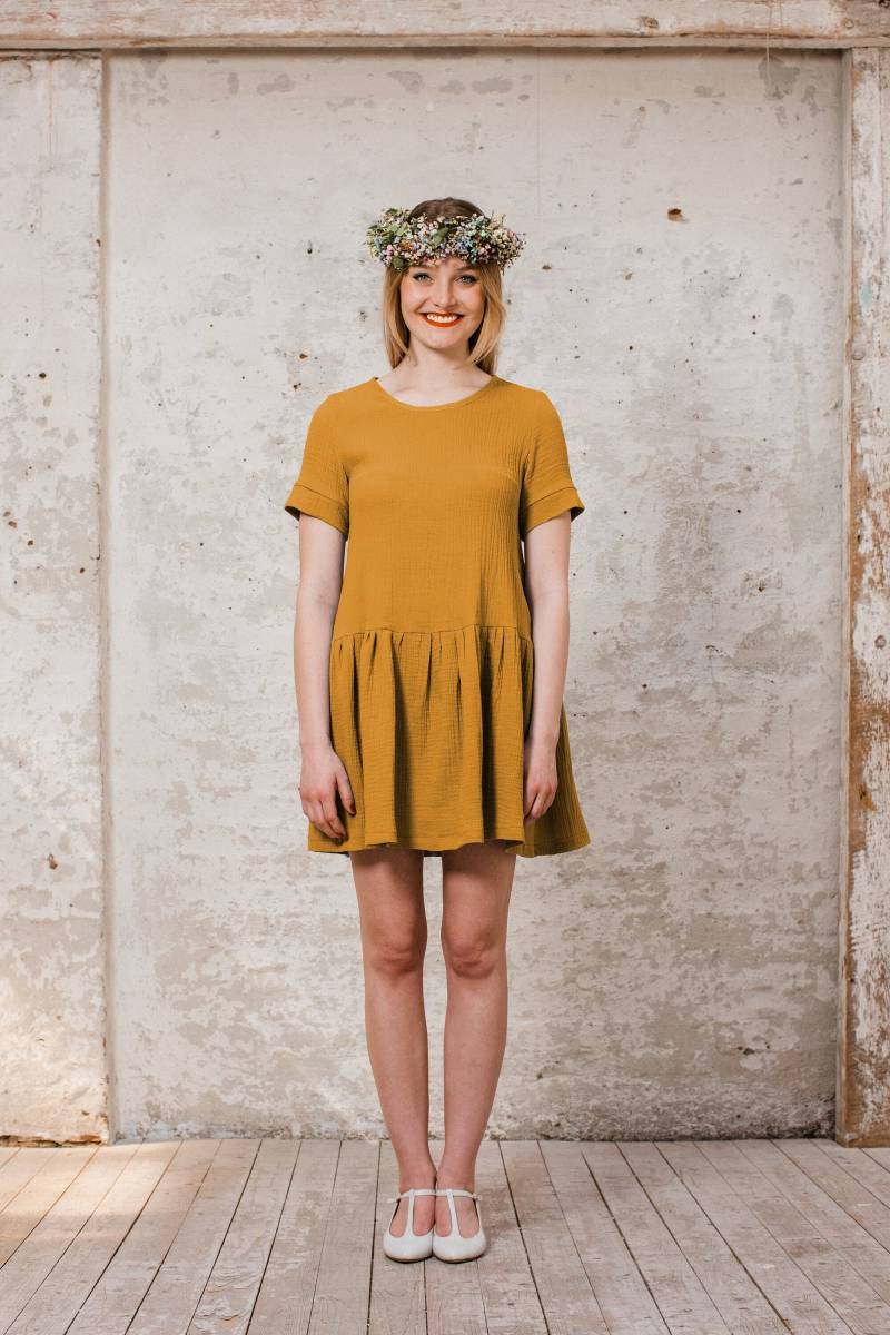 Musselinkleid "Lainette Dusty Senf" von AveevABoutique