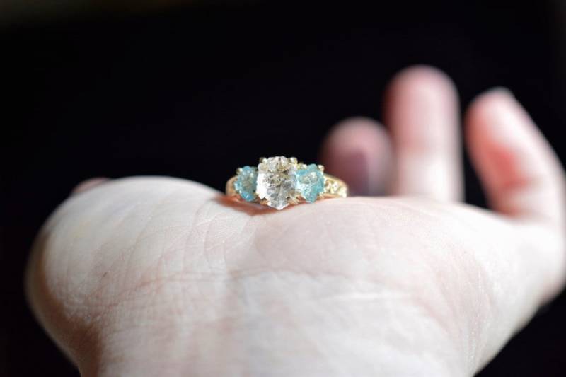 Roher Aquamarinring, Natürlicher Aquamarinring Drei-stein-Ring Rohdiamantring Ungeschnittener Aquamarin Größe 5 6 7 8 9 Jubiläumsgeschenk Für Frau von Avello