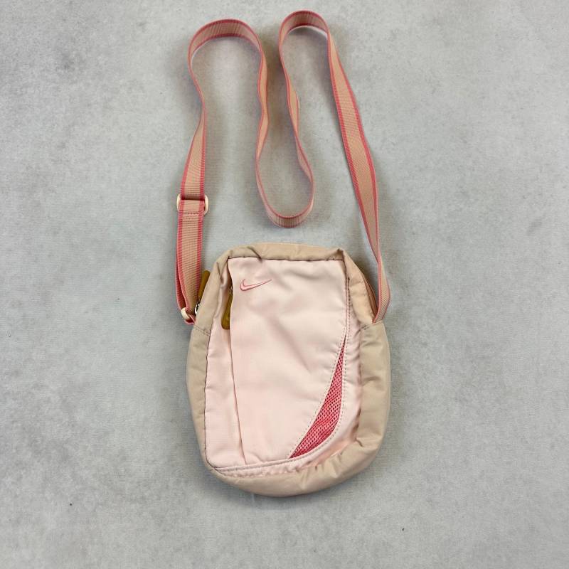 Vintage Nike Tasche von AvenuesCollectiv
