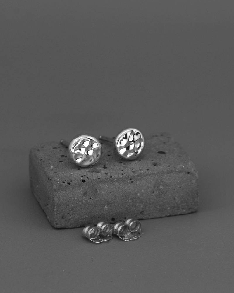 14K Recycled Weißgold Ohrstecker | Gehämmert Solid Recycling 4 Mm 5 6 7 Ohrringe Aus Recyceltem Gold von AverieJewelry