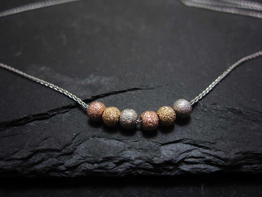 Massive 14K Gold Halskette | 3-Farbige Massiv Gelb, Weiß Und Rose Perlen von AverieJewelry