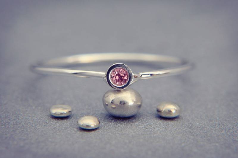 Rosa Saphir Ring | Massiver 14K Weißgoldring Mit Pink Fancy Color Sapphire Solid White Gold, September Geburtsstein von AverieJewelry